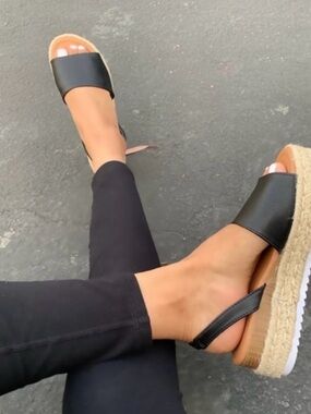 Wild Diva Black Espadrille Platform Slide Sandals